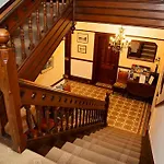 Fir Trees Боунес-он-Уиндермер