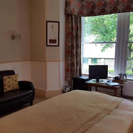 Bed and breakfast Fir Trees 4*