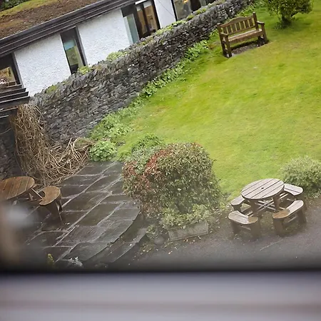 Fir Trees Bed and breakfast